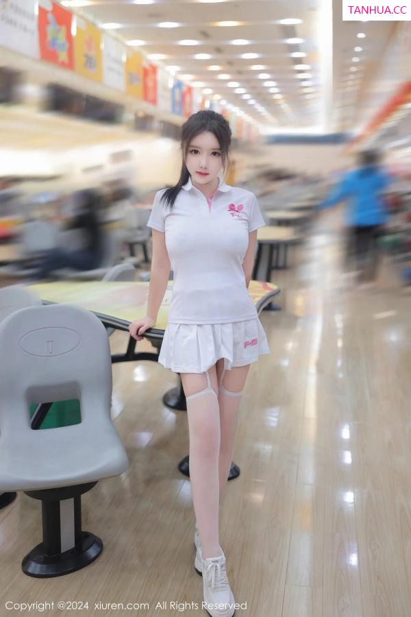   [XiuRen]高清写真图 2024.02.20 No.8118 小薯条nienie 丝袜美腿第29张图片